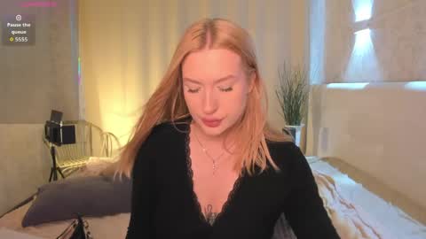 Emma online show from 03/21/26, 08:19