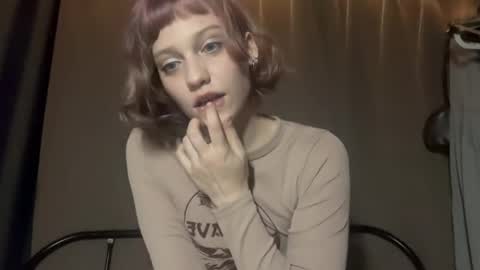 hollyyypoly online show from 05/21/26, 04:47