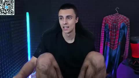 Snapshot of hols_20 chatting on 06/13/26, 07:01 Hols online show from 06/13/26, 07:01