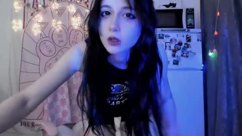 Snapshot of holy420loly chatting on 01/17/26, 05:16 Ho Lee Sheet online show from 01/17/26, 05:16