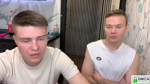 holy_eggs_00 online show from 09/19/25, 05:57