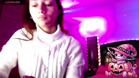 Juli online show from 10/26/25, 03:34