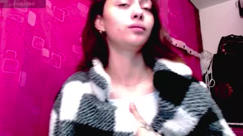 Snapshot of holy_juli2 chatting on 01/15/26, 04:28 Juli online show from 01/15/26, 04:28