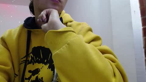 Snapshot of holy_juli2 chatting on 03/09/26, 03:10 Juli online show from 03/09/26, 03:10