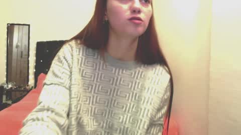 Snapshot of holy_juli2 chatting on 04/06/26, 04:46 Juli online show from 04/06/26, 04:46