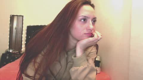 Snapshot of holy_juli2 chatting on 04/08/26, 04:56 Juli online show from 04/08/26, 04:56