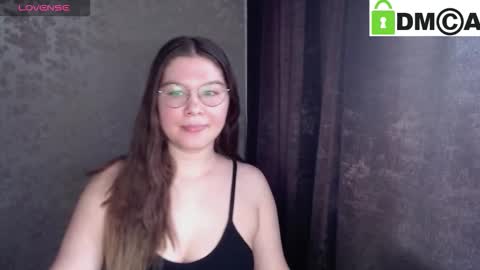 Snapshot of holy_michela chatting on 02/04/26, 06:19 Welcome guys Pleasure to see you all here My name is MichaelaTip menu is active Private is open online show from 02/04/26, 06:19
