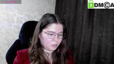 Snapshot of holy_michela chatting on 02/11/26, 05:18 Welcome guys Pleasure to see you all here My name is MichaelaTip menu is active Private is open online show from 02/11/26, 05:18
