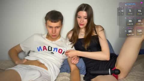 Snapshot of holybabe342 chatting on 11/16/25, 05:51 Vio online show from 11/16/25, 05:51