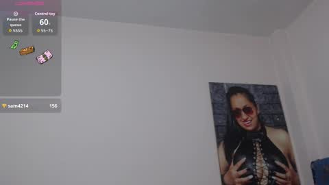 Snapshot of holydeath_1 chatting on 12/17/25, 11:44 Milena online show from 12/17/25, 11:44