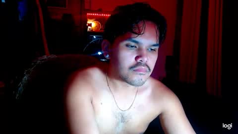 Snapshot of holydiorx chatting on 01/13/26, 12:32 holydiorx online show from 01/13/26, 12:32