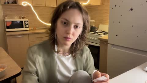 dori not holy get my tg channel with link from description under last photo online show from 02/05/25, 12:20