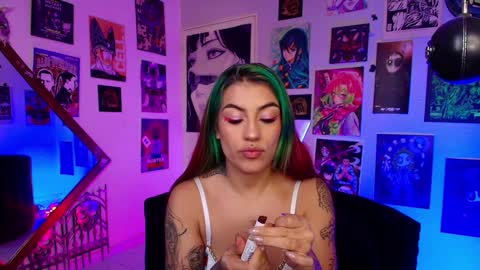 Snapshot of holyeva chatting on 02/03/25, 07:21 online show from 02/03/25, 07:21