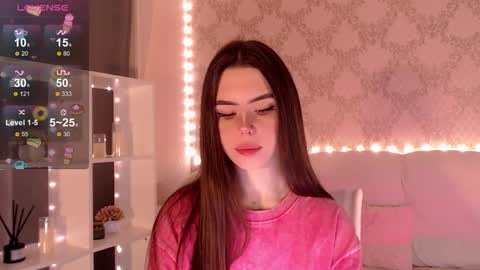 Mia online show from 11/07/25, 03:39