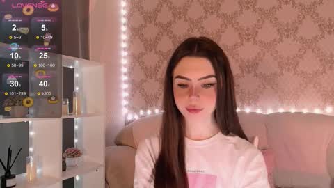 Mia online show from 11/27/25, 03:41