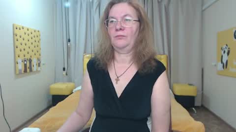 holymilfa online show from 04/29/26, 07:01