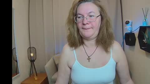 holymilfa online show from 05/05/26, 06:54