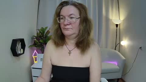 holymilfa online show from 05/07/26, 07:14