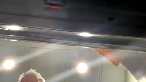 Snapshot of hondodeasy chatting on 03/18/26, 02:09 hondodeasy online show from 03/18/26, 02:09