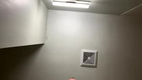 Snapshot of honesty312 chatting on 10/09/25, 01:53 honesty312 online show from 10/09/25, 01:53