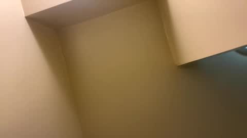 Snapshot of honesty312 chatting on 12/15/25, 09:30 honesty312 online show from 12/15/25, 09:30