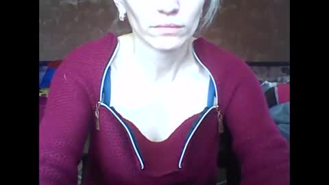 honey0bunny35 online show from 12/13/24, 09:02