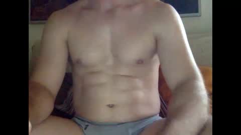 Snapshot of honey94_xx chatting on 10/17/25, 09:01 honey94_xx online show from 10/17/25, 09:01
