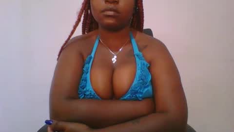 Snapshot of honey_beb chatting on 10/02/25, 09:27 honey_beb online show from 10/02/25, 09:27
