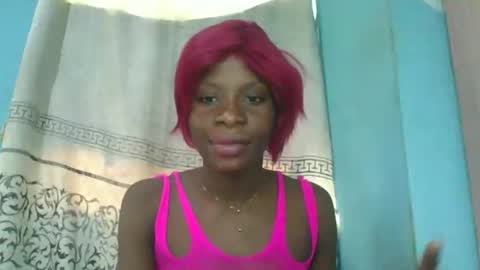 Snapshot of honey_bug2 chatting on 03/28/26, 09:53 Queen online show from 03/28/26, 09:53