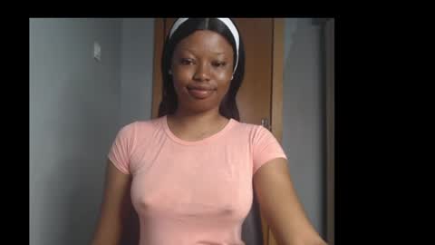 Snapshot of honey_juicydoll chatting on 04/16/26, 07:53 Sonia online show from 04/16/26, 07:53