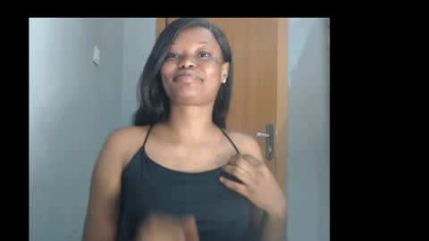 Snapshot of honey_juicydoll chatting on 04/21/26, 07:36 Sonia online show from 04/21/26, 07:36