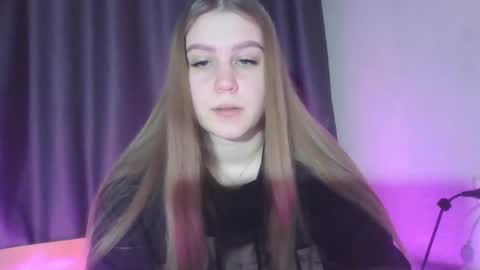 honey_lolaaa online show from 11/21/25, 03:00