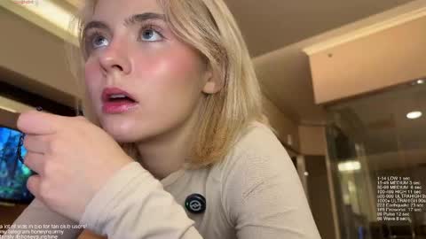 Snapshot of honey_sunshine chatting on 04/27/26, 07:06 Jenyanew vid how I squirt in forest in bio online show from 04/27/26, 07:06