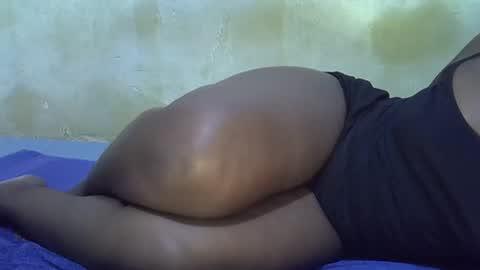 honey_sunshiny online show from 05/12/26, 06:43