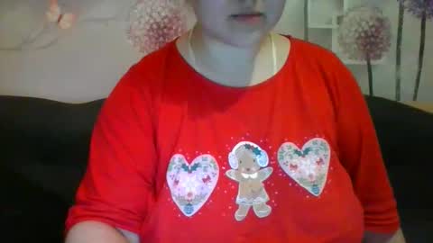 Snapshot of honey_sweet_couple chatting on 11/09/25, 05:22 Alexa and Oscar online show from 11/09/25, 05:22