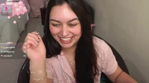 Tia online show from 05/15/26, 11:56