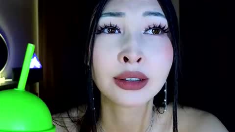 yani  online show from 03/29/26, 09:59