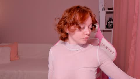 honeyautumn online show from 01/05/25, 03:22