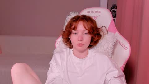 honeyautumn online show from 01/18/25, 03:20