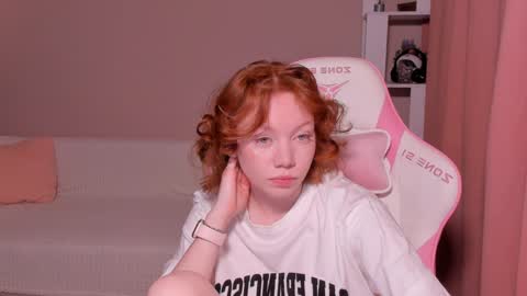 honeyautumn online show from 01/25/25, 12:06