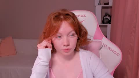 honeyautumn online show from 01/28/25, 03:04