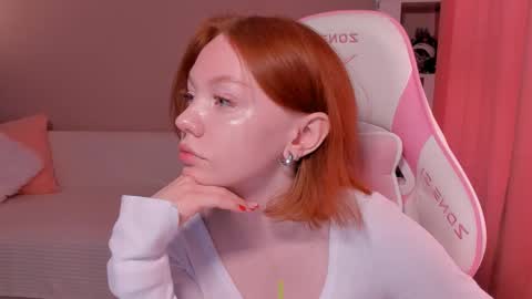 honeyautumn online show from 02/20/25, 03:01