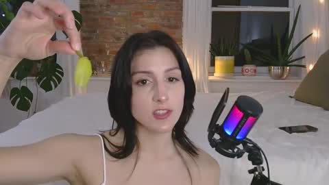 honeybbxx online show from 03/06/25, 12:21