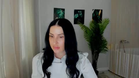 Snapshot of honeyblossome chatting on 05/11/26, 07:36 Jacqueline online show from 05/11/26, 07:36
