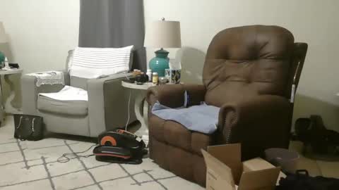 Snapshot of honeybuns344636 chatting on 03/12/25, 10:05 Honey online show from 03/12/25, 10:05