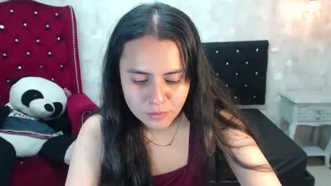 Emily online show from 05/06/26, 03:17