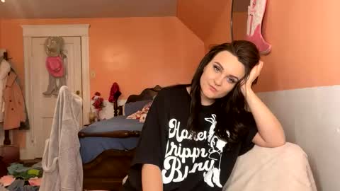 HoneyDrippinBunny online show from 03/14/26, 06:13