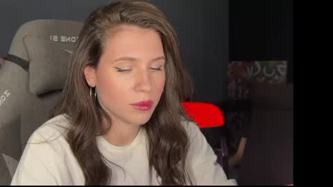 honeyed_hazze online show from 06/03/26, 05:51
