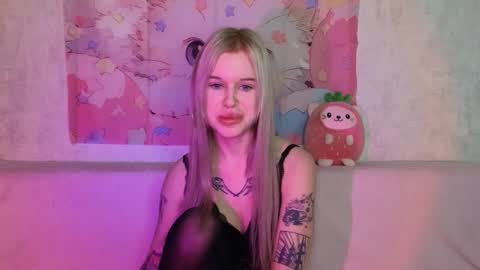 Lisa online show from 12/03/25, 05:15