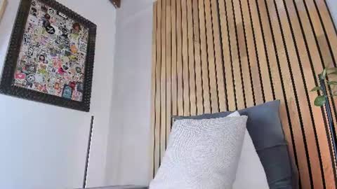 Snapshot of honeyhot69__ chatting on 07/07/26, 10:41 Sofia independent model online show from 07/07/26, 10:41